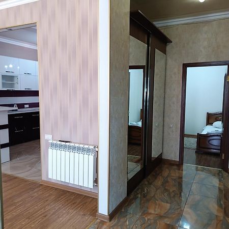 Rent Inn Yerevan On Arami Street 외부 사진